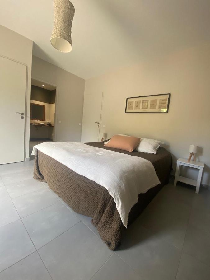Les Centaurines Bed and Breakfast Saint-Siffret Εξωτερικό φωτογραφία