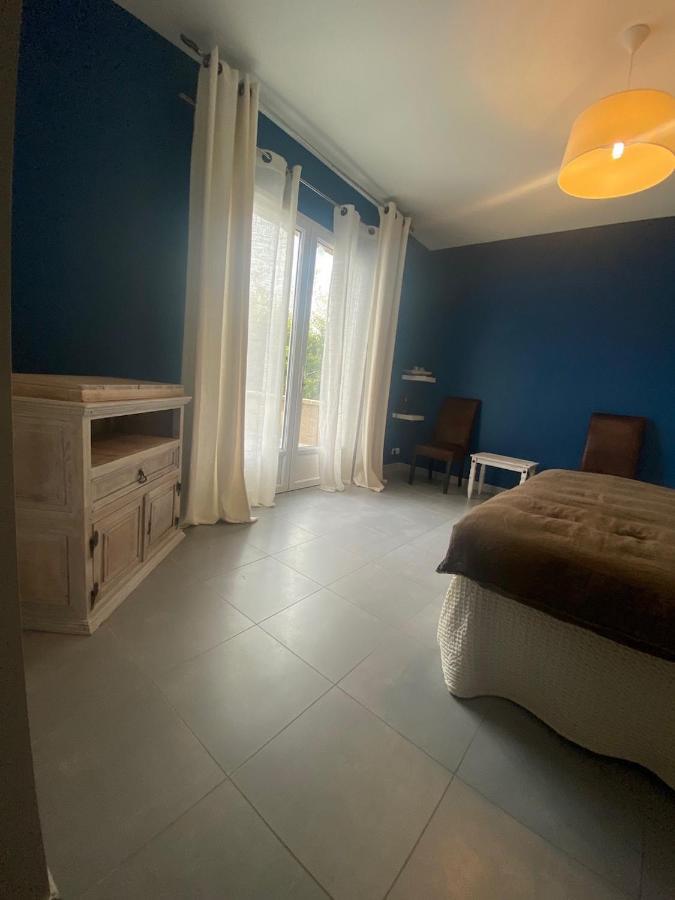 Les Centaurines Bed and Breakfast Saint-Siffret Εξωτερικό φωτογραφία