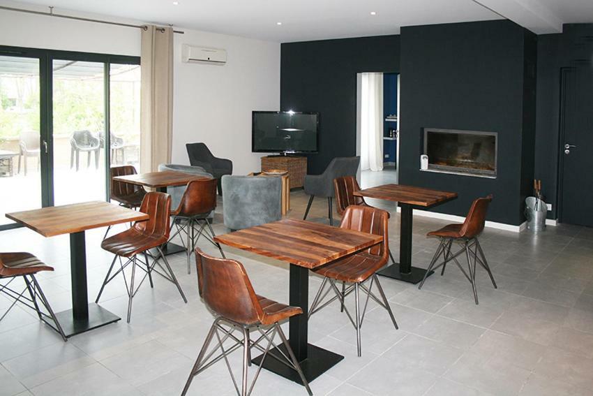 Les Centaurines Bed and Breakfast Saint-Siffret Εξωτερικό φωτογραφία